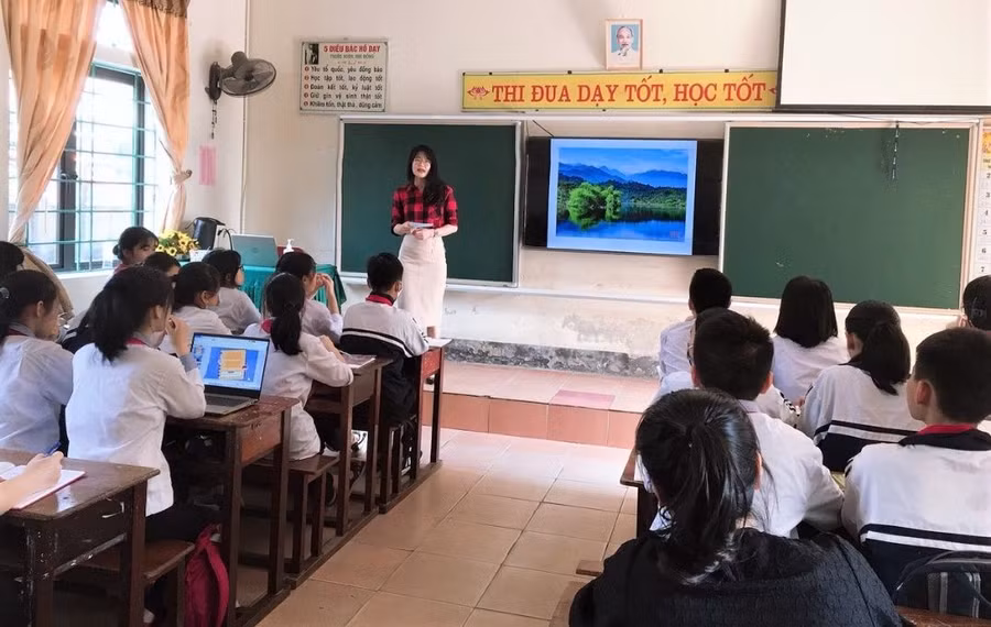 Từ đầu năm học nhà trường đã xây dựng kế hoạch, bố trí giáo viên hợp lý phát huy tính tự chủ của giáo viên trong dạy học. Ảnh tư liệu