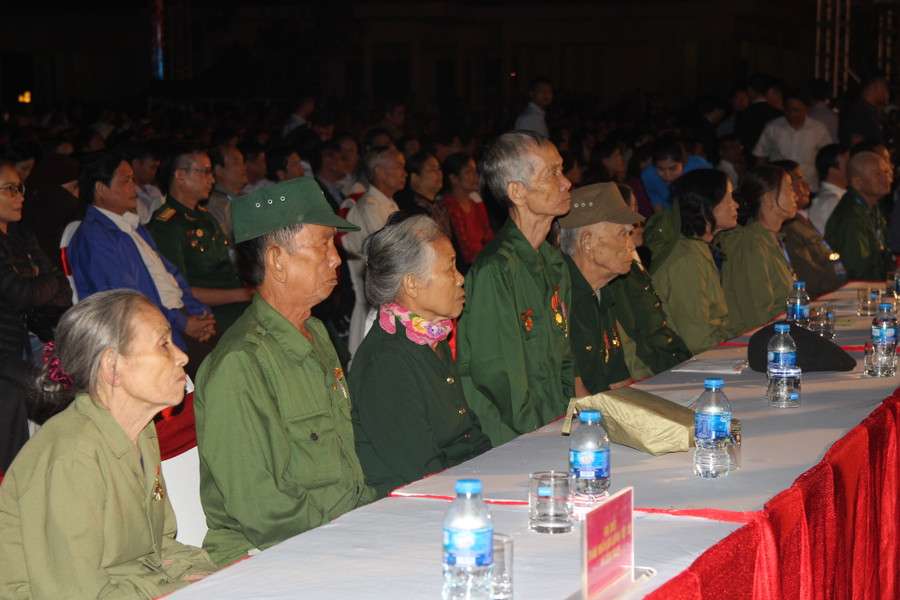 Các cựu TNXP về dự lễ kỷ niệm 50 Truông Bồn