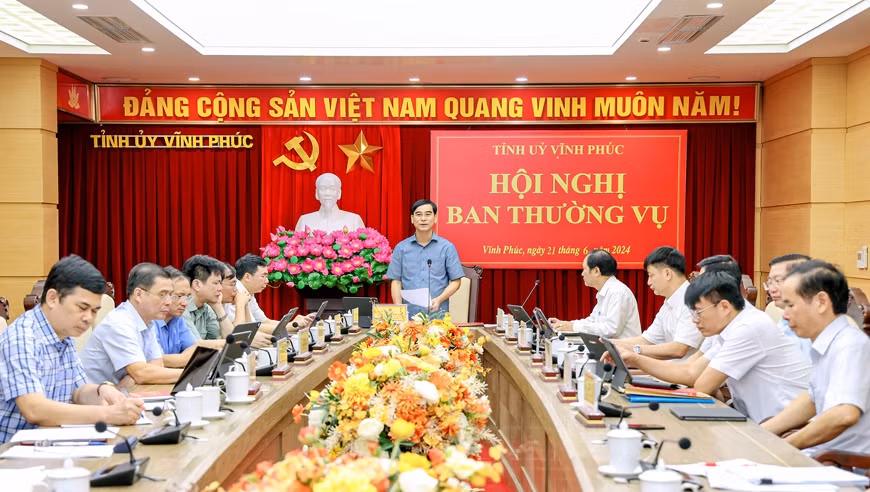 Toàn cảnh hội nghị.