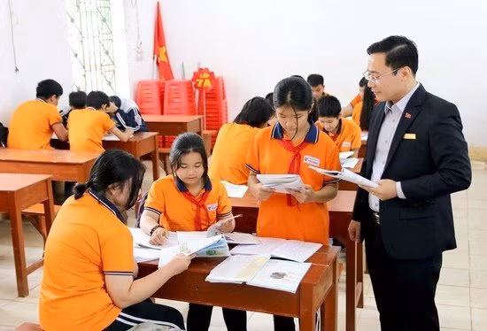 Hoạt động giáo dục tại Trường THCS Phù Ninh (Phú Thọ).