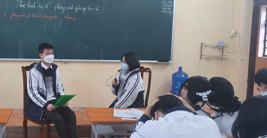 Giờ học sinh động của cô, trò Trường THPT Hàm Rồng, TP Thanh Hóa.