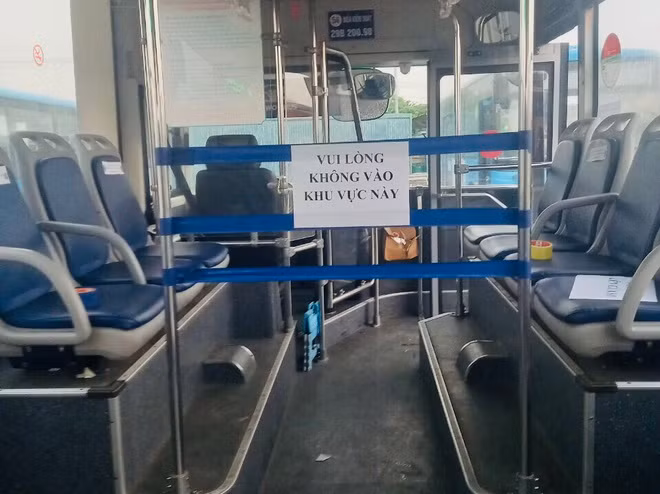 Khu vực cách ly trên xe buýt