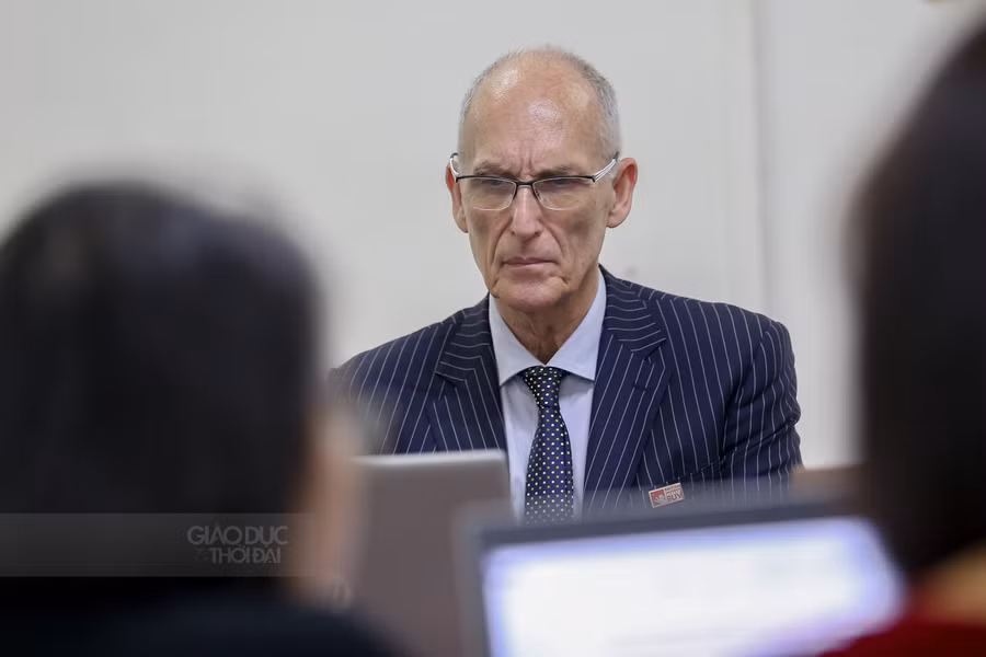 Giao lưu trực tuyến: “Du học tại chỗ: Con đường rộng mở” ảnh 18