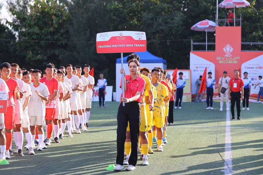 Đội tuyển Trường Đại học Nha Trang. Ảnh: NTU.