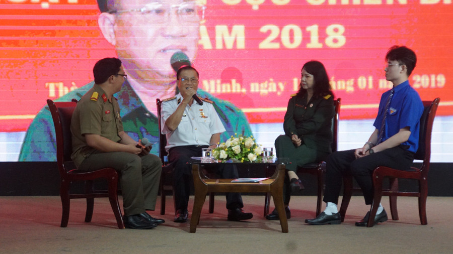 Buổi giao lưu tại chương trình. Ảnh: Lê Nam Buổi giao lưu tại chương trình. Ảnh: Lê Nam