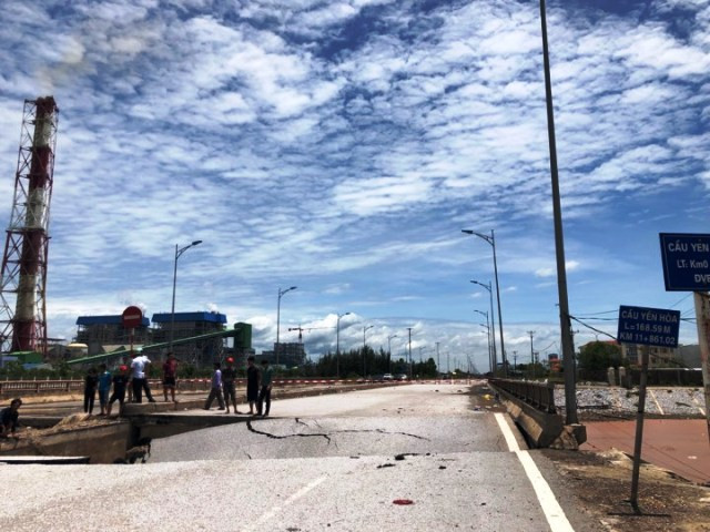 Cầu Yên Hòa, bắc qua sông Yên Hòa, ở xã Hải Hà, huyện Tĩnh Gia, Thanh Hóa.