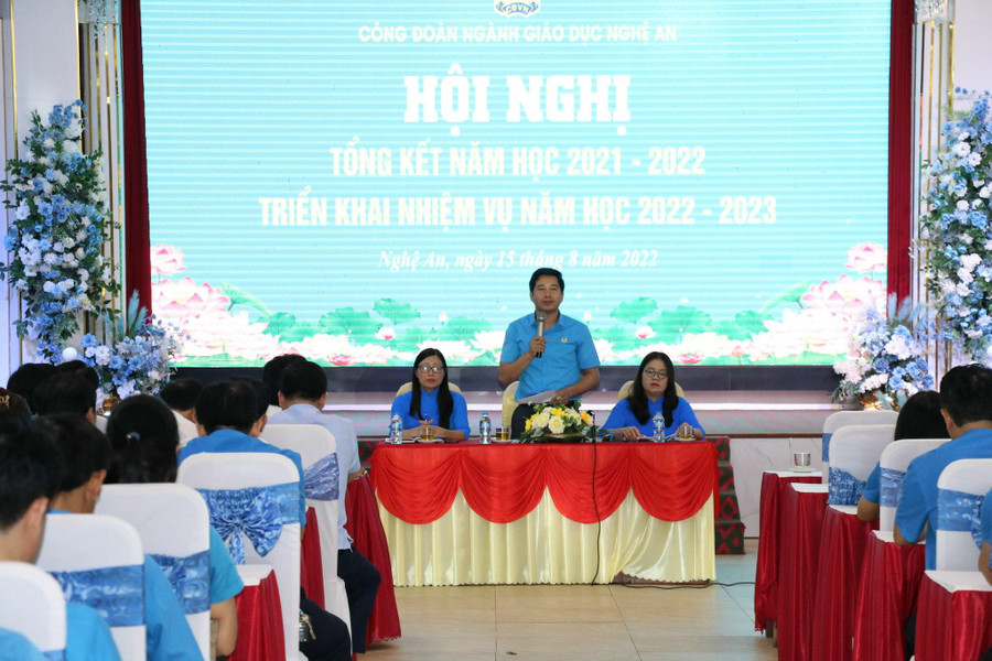 Công đoàn GD Nghệ An tổ chức Hội nghị tổng kết năm học 2021-2022, triển khai nhiệm vụ năm học 2022-2023.