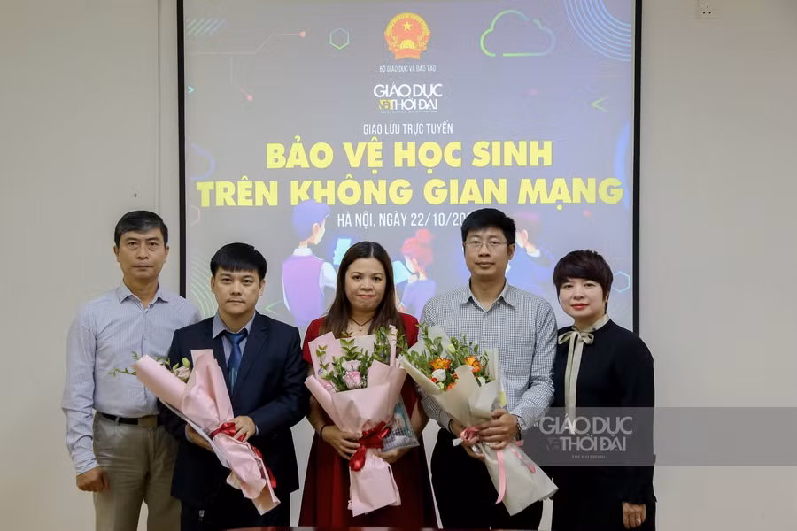 Giao lưu trực tuyến: Bảo vệ học sinh trên không gian mạng ảnh 1