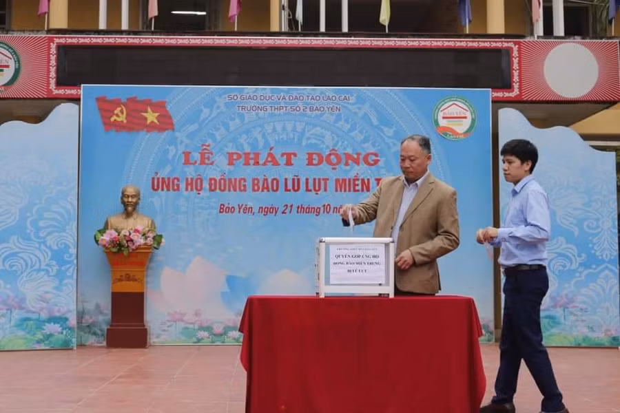 Giao lưu trực tuyến: Đồng hành cùng thầy trò vùng lũ ảnh 30