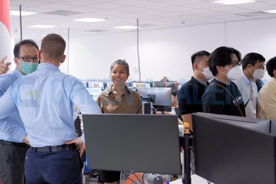 Hình chương trình workshop tham qua doanh nghiệp dành cho học viên của Green Academy với UUBI PRO