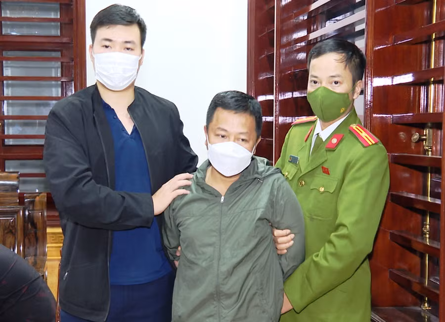 Nguyên Văn Hùng bị Công an TP. Thanh Hoá bắt giữ.