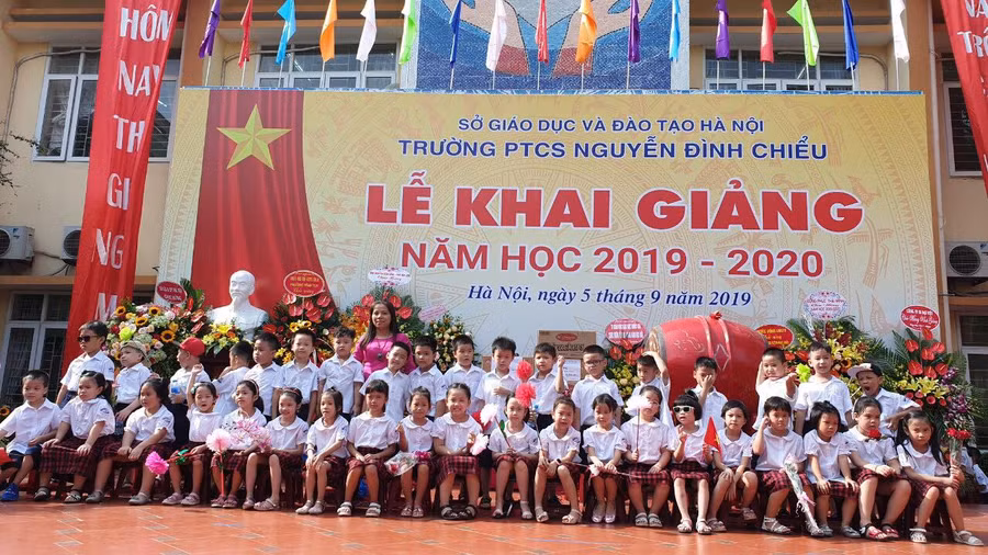 Giao lưu trực tuyến “Hạnh phúc từ điều giản dị” ảnh 5