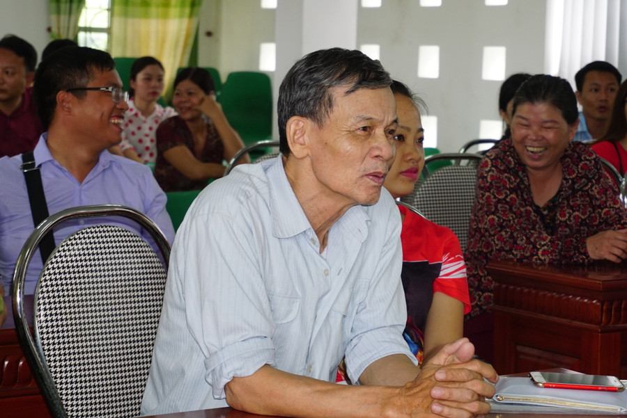 Hồi hộp như đưa con đi thi đại học Hồi hộp như đưa con đi thi đại học