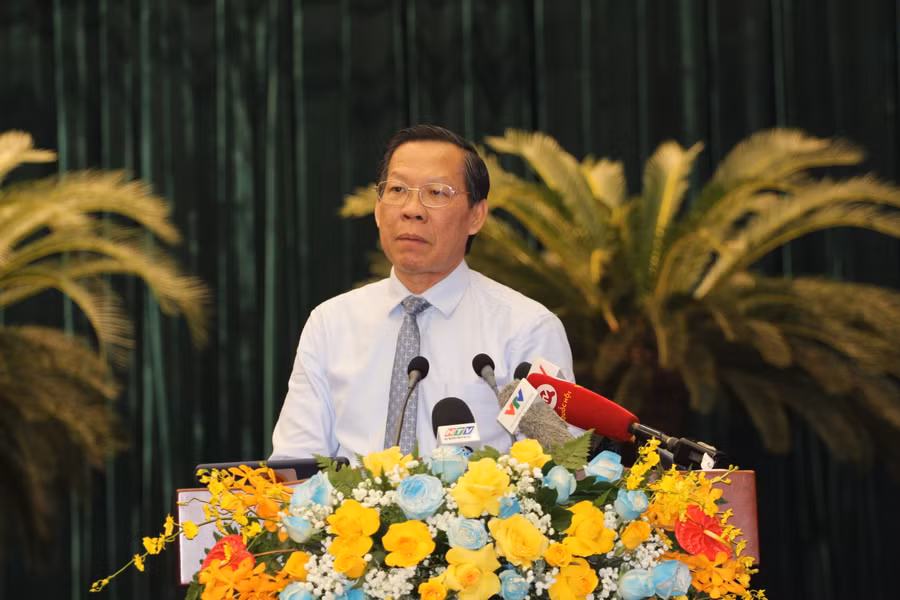 Chủ tịch UBND TPHCM Phan Văn Mãi phát biểu khai mạc hội nghị. (Ảnh: Thành Nhân)