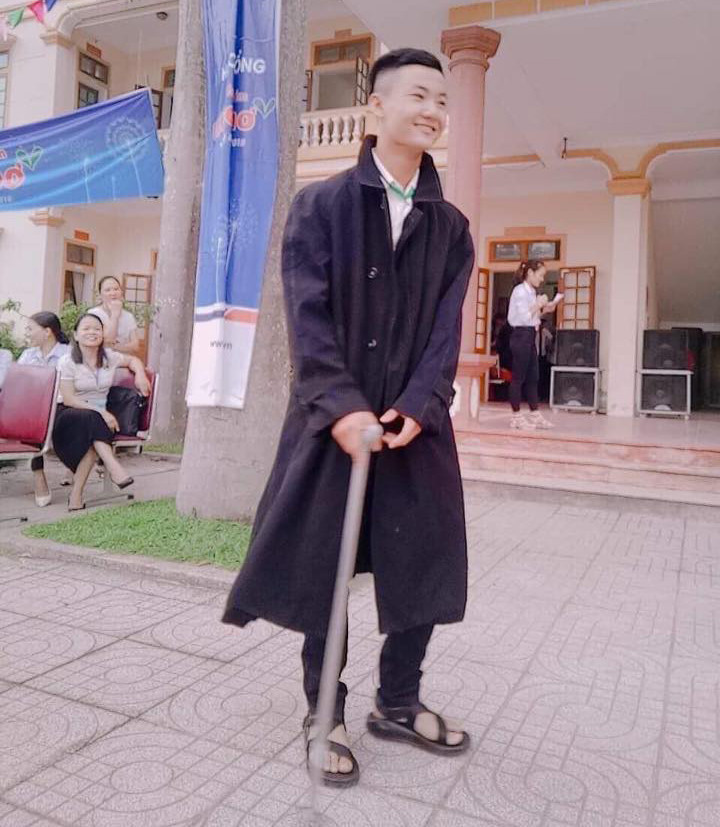 Phần trình diễn trang phục của một cụ ông Phần trình diễn trang phục của một cụ ông