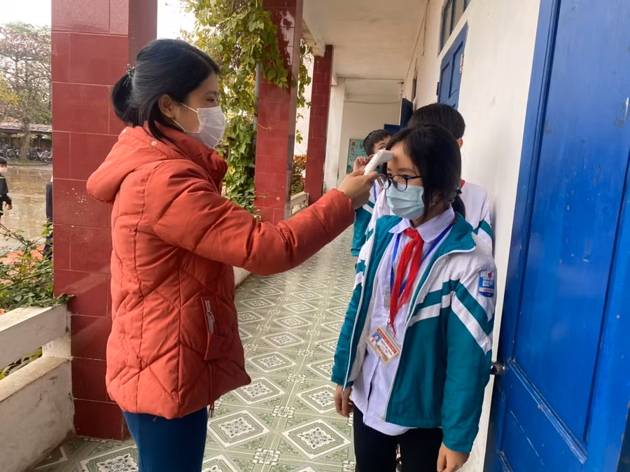 Nhà trường cần giữ không khí thông thoáng để bảo đảm an toàn cho trẻ.