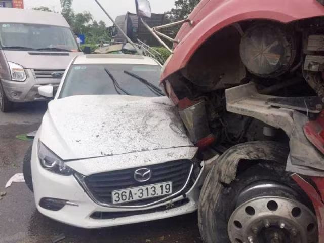 Hiện trường vụ tai nạn giao thông.