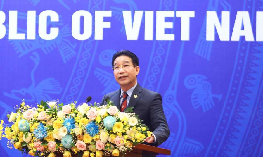 Phó Chủ nhiệm Văn phòng Chủ tịch nước Phạm Thanh Hà phát biểu và công bố Quyết định đặc xá năm 2022 của Chủ tịch nước. Ảnh: VPCTN Phó Chủ nhiệm Văn phòng Chủ tịch nước Phạm Thanh Hà phát biểu và công bố Quyết định đặc xá năm 2022 của Chủ tịch nước. Ảnh: VPCTN
