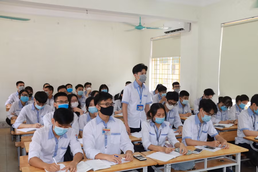 Các nội dung ôn tập, thực hành, luyện tập sẽ giao học sinh thực hiện ở nhà