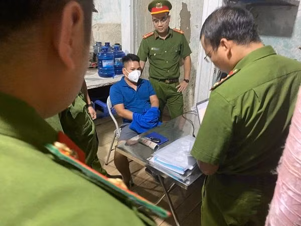 Đối tượng Nguyễn Tiến Thành bị bắt về tội Lừa đảo chiếm đoạt tài sản. Ảnh: Công an tỉnh Vĩnh Phúc.