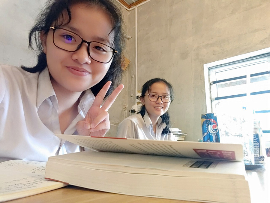 Hai chị em Phương Như, Phương Nhi. Ảnh: NVCC Hai chị em Phương Như, Phương Nhi. Ảnh: NVCC