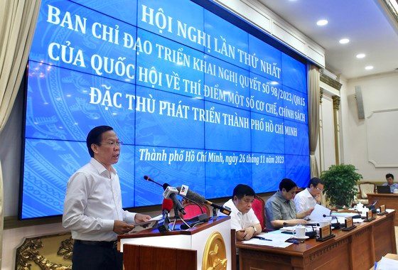 Chủ tịch UBND TPHCM Phan Văn Mãi báo cáo kết quả thực hiện Nghị quyết 98/2023/QH15. Ảnh: HCM CityWeb Chủ tịch UBND TPHCM Phan Văn Mãi báo cáo kết quả thực hiện Nghị quyết 98/2023/QH15. Ảnh: HCM CityWeb