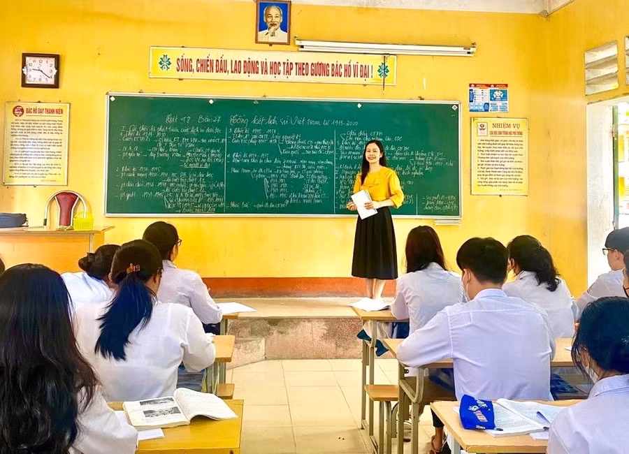 Nắm được kiến thức cơ bản sẽ giúp học sinh ôn tập và làm bài thi Lịch sử hiệu quả.