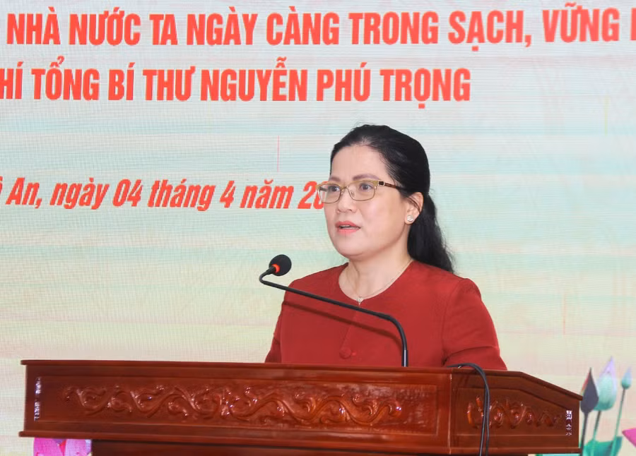 Tân Thứ trưởng Bộ GD&amp;ĐT Nguyễn Thị Kim Chi. Ảnh: Báo Nghệ An