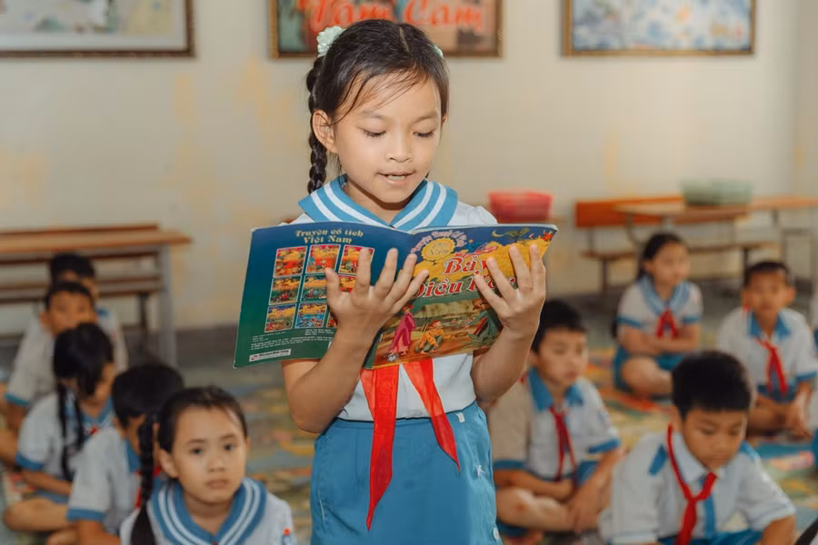 Nhiều năm qua, Trường Tiểu học Nghĩa Đồng, huyện Tân Kỳ, Nghệ An duy trì các tiết đọc sách trong buổi học chính khóa.