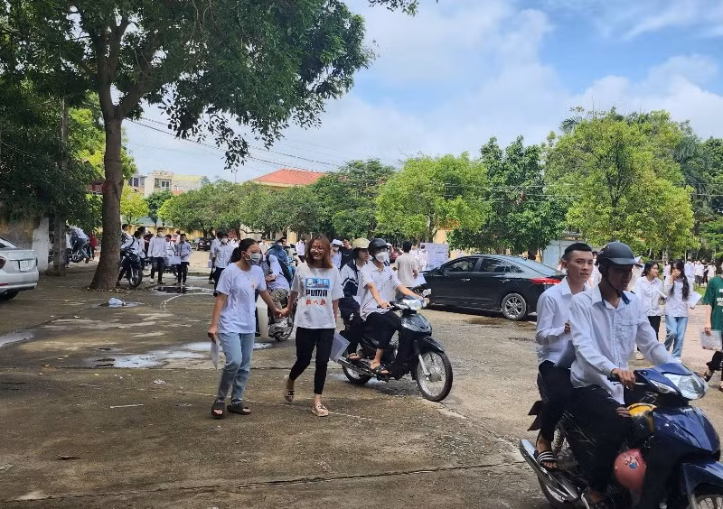 Thí sinh Vĩnh Phúc tự tin với bài thi Ngữ văn.