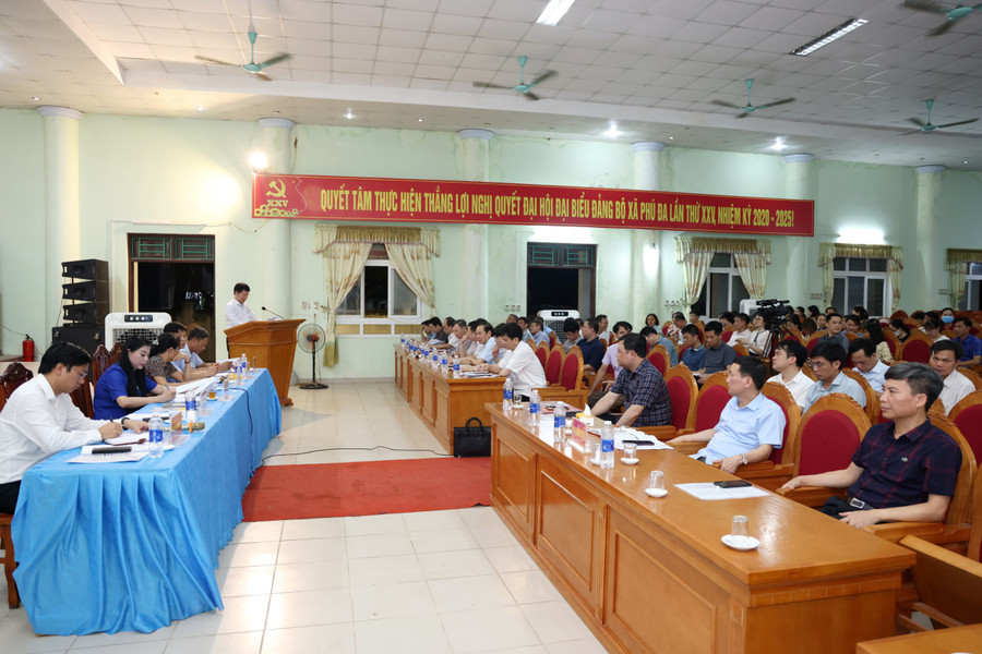 Quang cảnh hội nghị. Quang cảnh hội nghị.