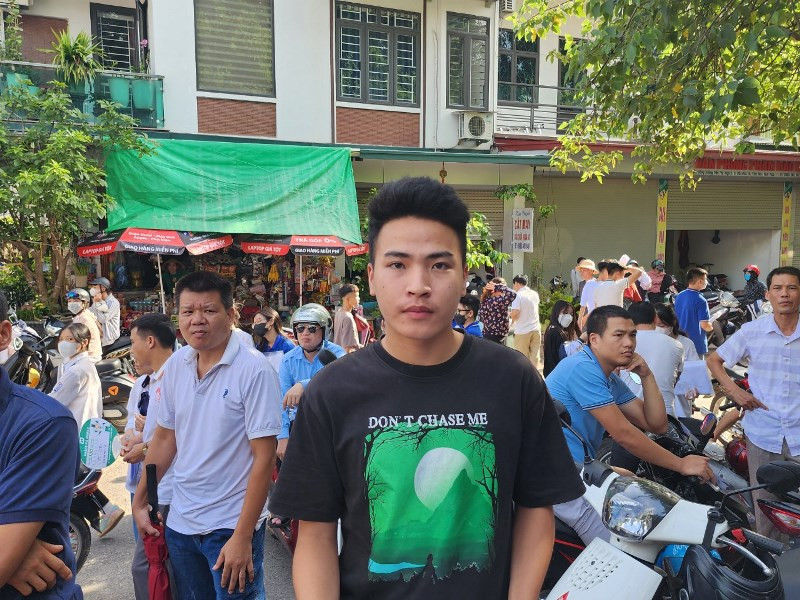 Thí sinh Nguyễn Đức Thành chia sẻ sau buổi thi. Thí sinh Nguyễn Đức Thành chia sẻ sau buổi thi.