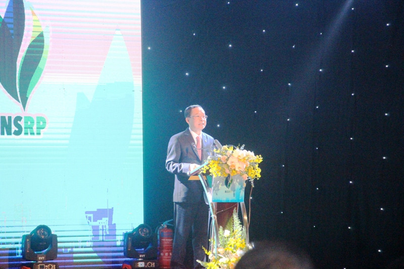 Ông Trịnh Văn Chiến - Bí thư Tỉnh ủy Thanh Hóa phát biểu tạo buổi lễ