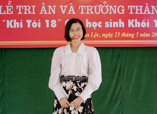 Cô Nguyễn Thị Việt Hà – giáo viên môn Địa lí, Trường THPT Đồng Lộc. Cô Nguyễn Thị Việt Hà – giáo viên môn Địa lí, Trường THPT Đồng Lộc.
