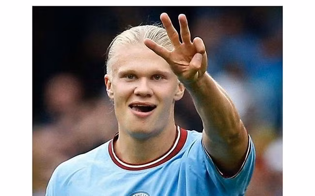 Haaland liên tục nổ súng ở giải ngoại hạng Anh.