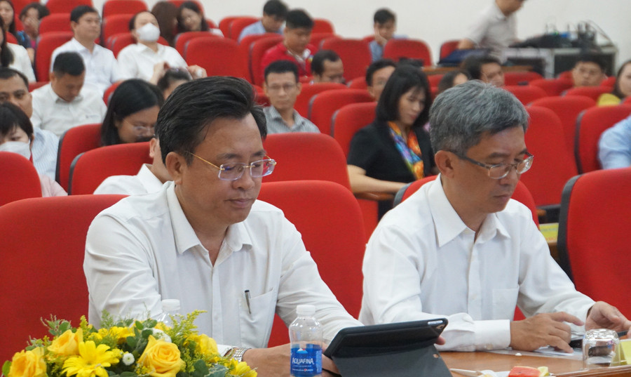 Đại biểu đại diện các trường đại học tham gia hội nghị. Ảnh: Mạnh Tùng