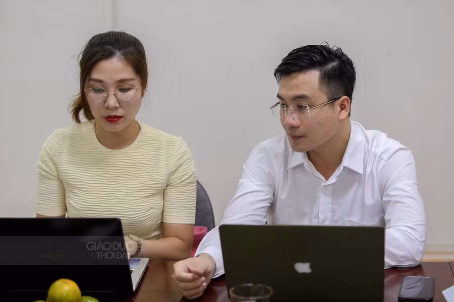 Nhiều thông tin hữu ích đối với sinh viên được anh Nguyễn Nhất Linh chia sẻ trong buổi GLTT