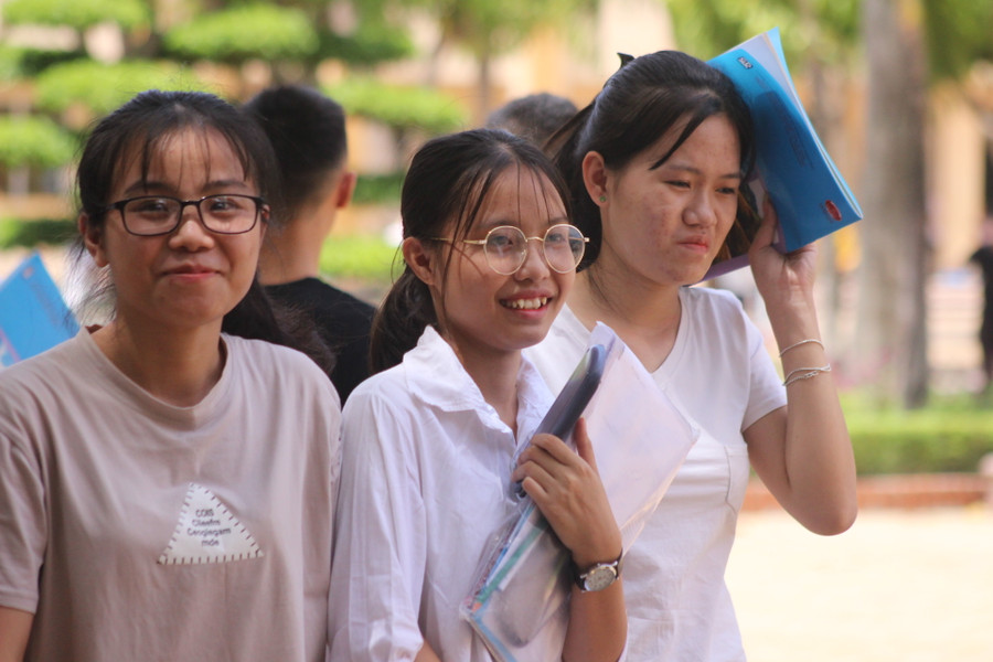 Đề thi được thí sinh đánh giá vừa sức, nằm trong chương trình học.