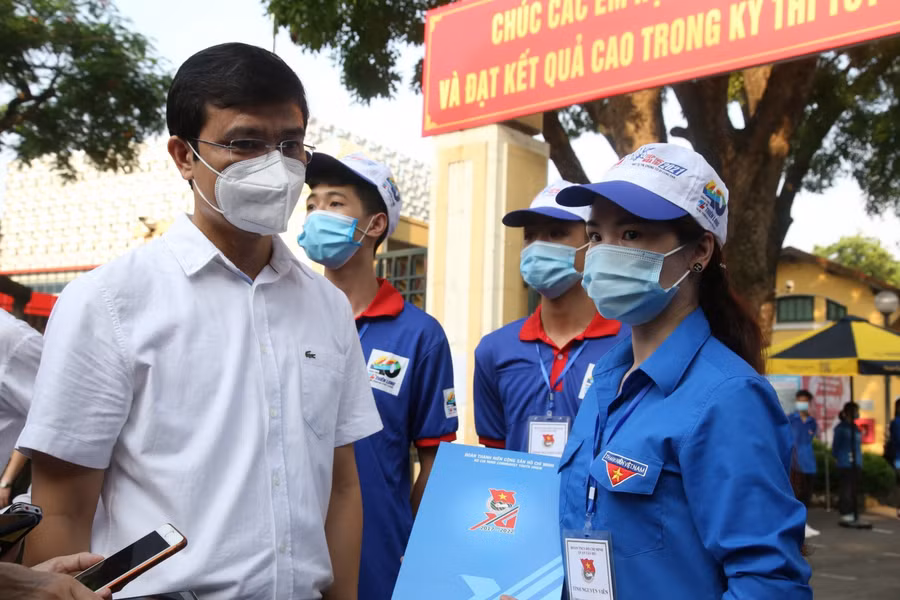 Giao lưu trực tuyến “Sinh viên xung kích phòng, chống dịch Covid-19” ảnh 68