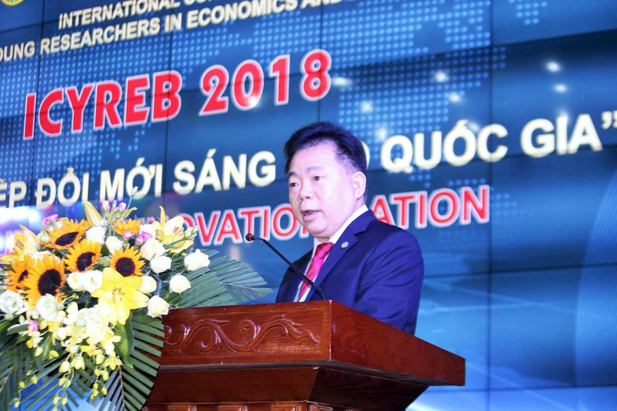 PGS.,TS. Nguyễn Trọng Cơ – Giám đốc Học viện Tài chính phát biểu Khai mạc Hội thảo