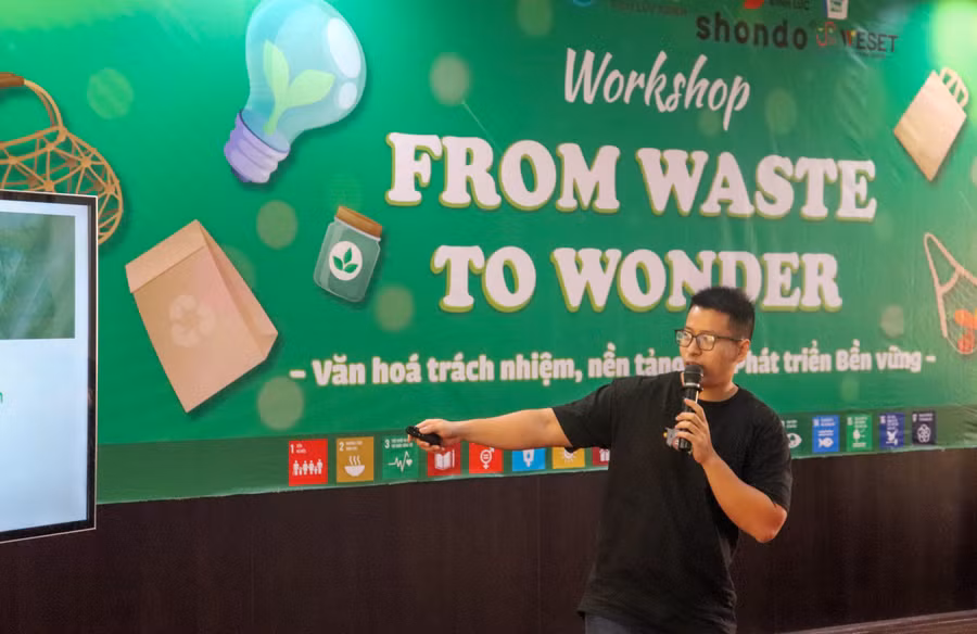 Workshop “From Waste to Wonder - Văn hóa trách nhiệm, nền tảng của phát triển bền vững”. Ảnh: NTCC