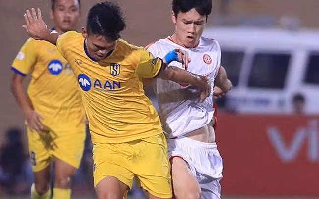 Viettel có chiến thắng quan trọng trước SLNA ở vòng 13 V.League.