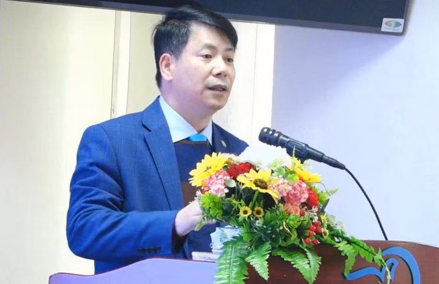 PGS.TS Trần Quang Tiến – Giám đốc Học viện Phụ nữ Việt Nam phát biểu tại hội thảo.