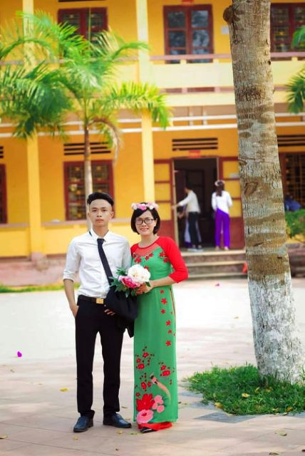 Thí sinh Lê Hoàng Anh đạt điểm 10 môn thi Lịch sử trong kỳ thi THPT quốc gia 2019 vừa qua Thí sinh Lê Hoàng Anh đạt điểm 10 môn thi Lịch sử trong kỳ thi THPT quốc gia 2019 vừa qua