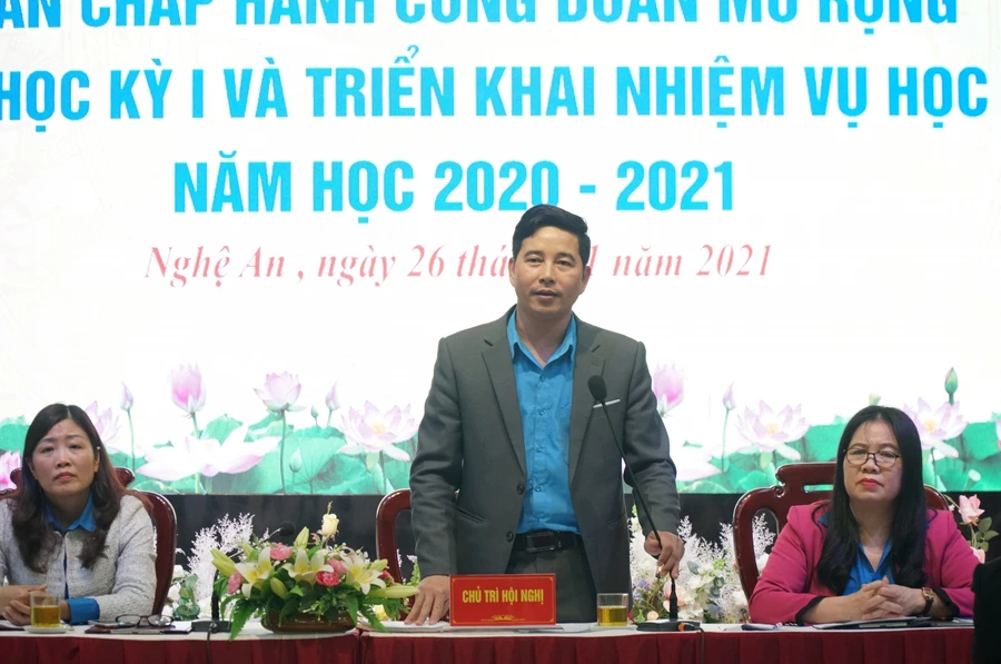 Công đoàn Giáo dục Nghệ An tổ chức Hội nghị đánh giá hoạt động năm học 2020 - 2021.