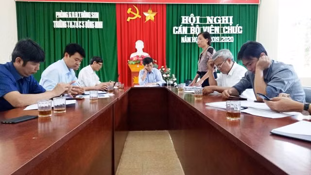 Đoàn Thanh tra Sở GD&ĐT Thanh Hóa làm việc với Trường TH&THCS Đông Minh