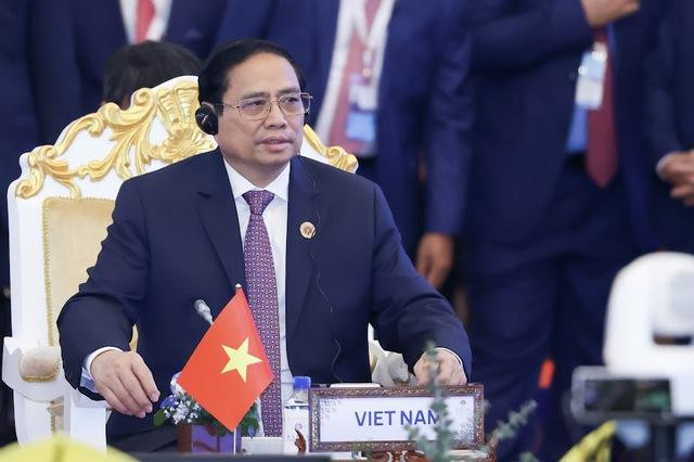 Phát biểu tại Đối thoại, Thủ tướng Chính phủ Phạm Minh Chính nhấn mạnh ASEAN tiếp tục là điểm sáng trong phục hồi và phát triển kinh tế - xã hội nhờ có tinh thần hợp tác và đoàn kết của Hiệp hội - Ảnh: VGP/Nhật Bắc Phát biểu tại Đối thoại, Thủ tướng Chính phủ Phạm Minh Chính nhấn mạnh ASEAN tiếp tục là điểm sáng trong phục hồi và phát triển kinh tế - xã hội nhờ có tinh thần hợp tác và đoàn kết của Hiệp hội - Ảnh: VGP/Nhật Bắc