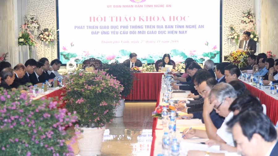 Hội thảo khoa học Phát triển giáo dục phổ thông đáp ứng yêu cầu đổi mới