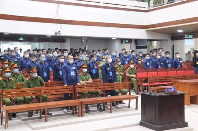 Kết thúc điều tra giai đoạn 1 của vụ án, đã có 74 bị cáo bị TAND các cấp tuyên phạt nhiều mức án khác nhau. (Ảnh: P.M)