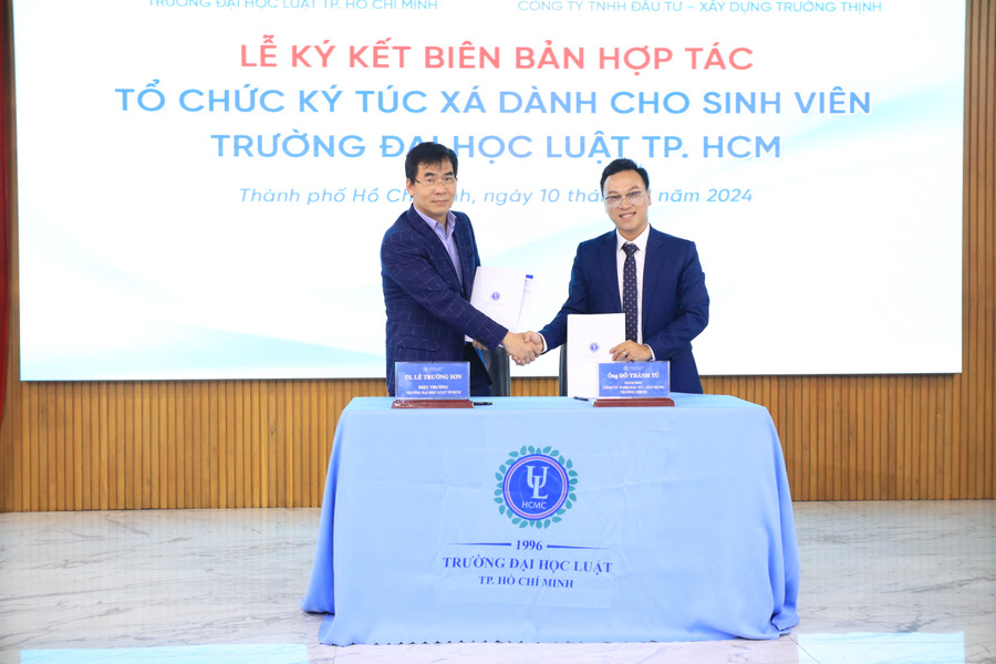 Lễ ký kết thỏa thuận hợp tác giữa Trường Đại học Luật TPHCM và Công ty TNHH Đầu tư - Xây dựng Trường Thịnh về tổ chức ký túc xá sinh viên. Ảnh: HCMULAW Lễ ký kết thỏa thuận hợp tác giữa Trường Đại học Luật TPHCM và Công ty TNHH Đầu tư - Xây dựng Trường Thịnh về tổ chức ký túc xá sinh viên. Ảnh: HCMULAW